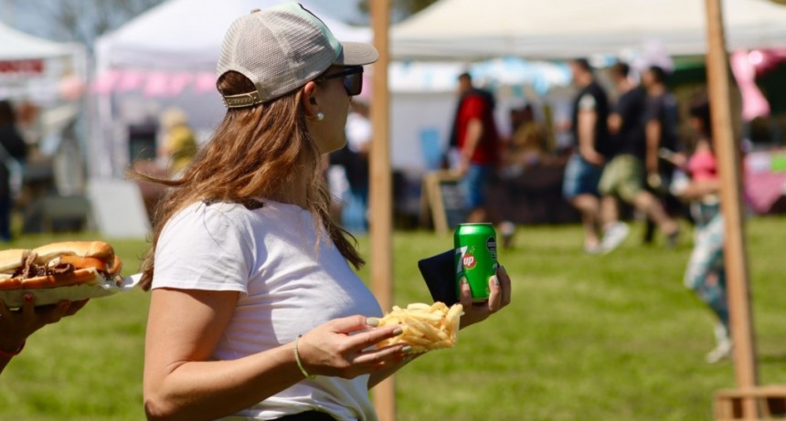 Campana: La Fiesta del Asado de Tira atrajo a cientos de turistas y visitantes de la región