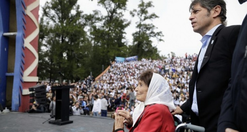 Kicillof encabezó el encuentro de estudiantes del programa “Futuro Memoria” 