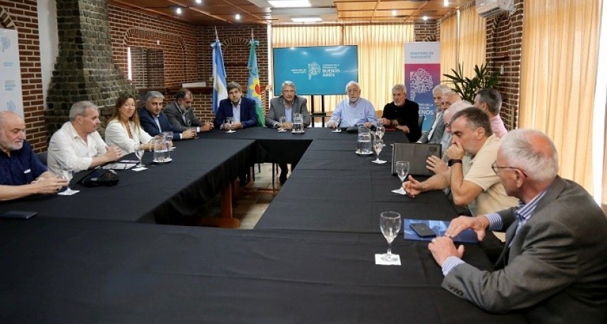 La Provincia intercedió en el conflicto y se levantó el paro del transporte