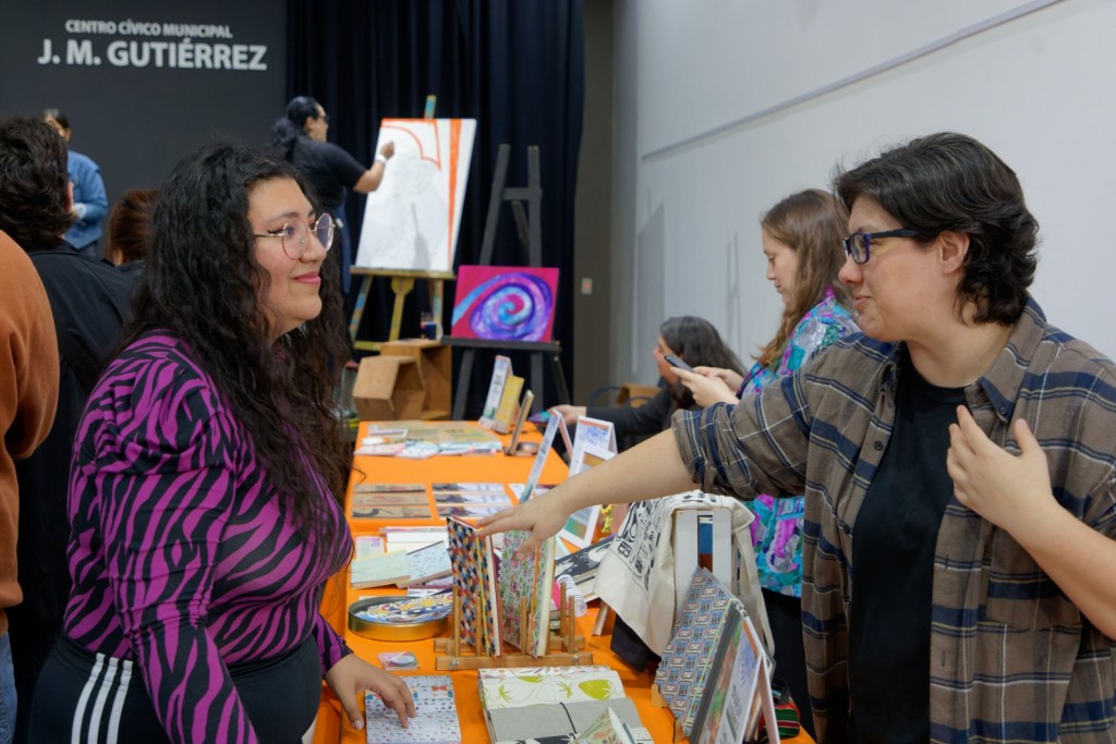 Berazategui: Se realizó “Tramar Gutiérrez”, la primera feria gráfica del distrito
