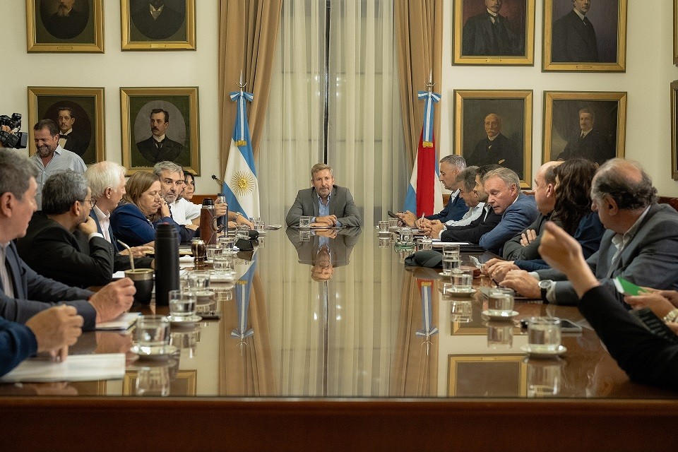 Entre Ríos: Frigerio encabezó una nueva reunión de gabinete con eje en la seguridad y la salud pública