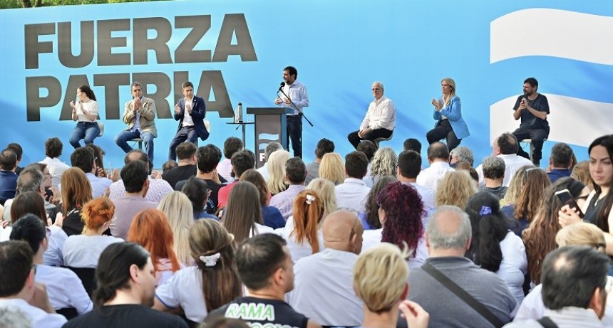 Kicillof, Katopodis y Moreira cerraron la campaña de Fuerza Patria en San Martín