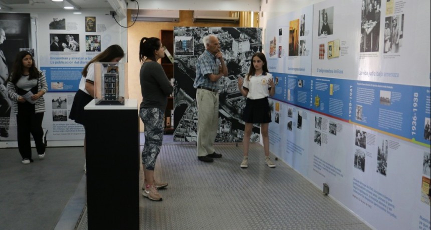 S.A. de Giles: El Museo itinerante 