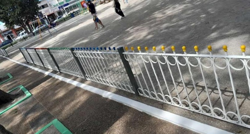 Pte. Perón: La Municipalidad puso en valor la Plaza Belisario Roldán 
