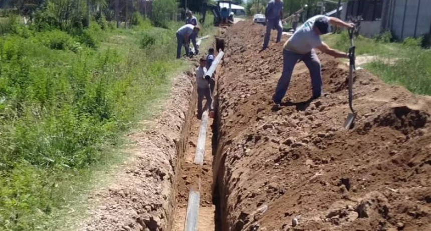Mercedes: El Municipios suma a más familias a la red fina de agua de la ciudad 