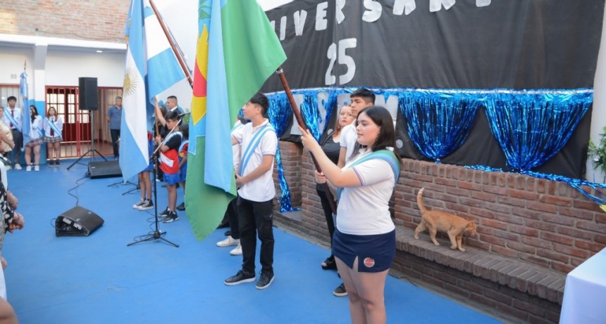 Pte. Perón: Cantero participó del 25° Aniversario del Instituto Secundario “Quinquela Martín” 