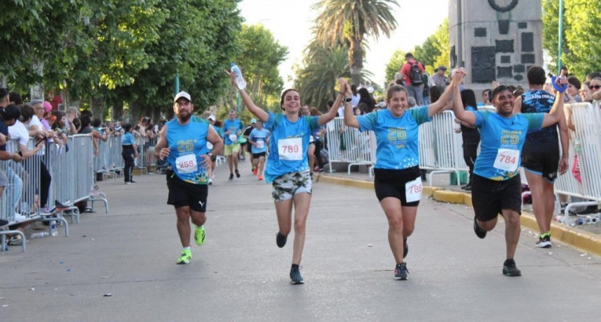 Bolívar: El Municipio vivió la 26° edición de la Maratón Internacional Dino Hugo Tinelli