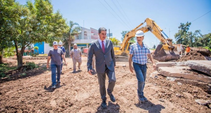 Chaco: Capitanich supervisó obras del segundo acueducto de interior en Sáenz Peña 