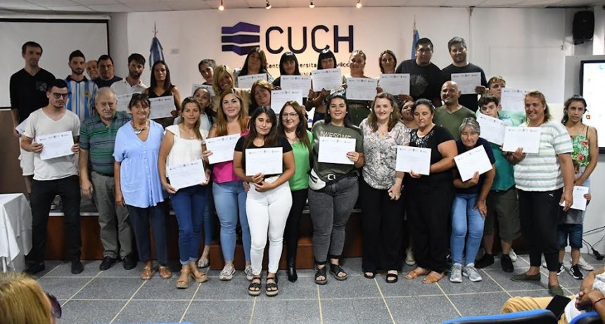 Chivilcoy: Se realizó el acto de finalización de ciclo lectivo 2022 de la Escuela Universitaria de Oficios de la UNLP