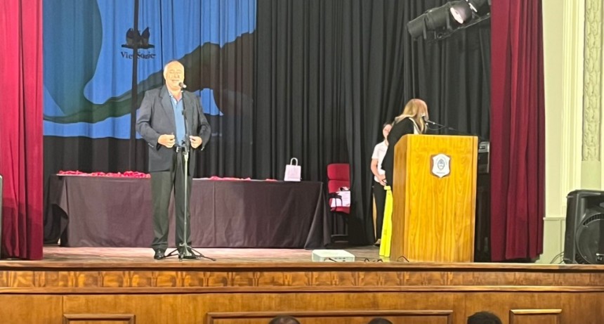 Gral. Arenales: Emotiva entrega de distinciones al equipo de seguridad del distrito 