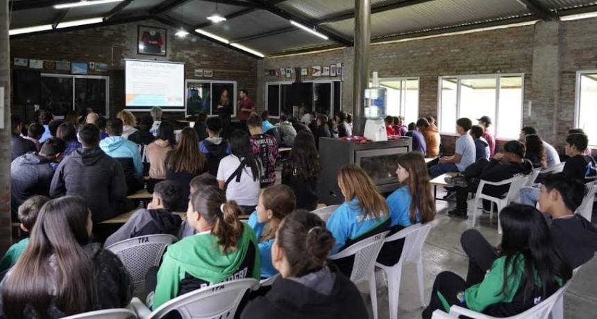 Baradero: Se llevó adelante la primera Jornada de Nutrición y Kinesiología 