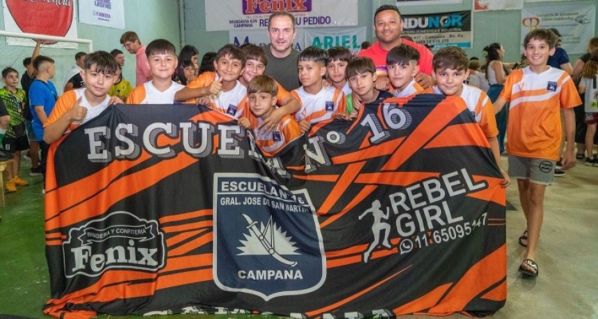 Campana: Abella acompañó la entrega de premios del torneo de Baby Fútbol
