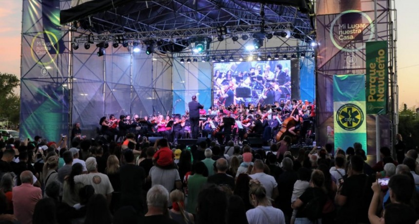 Avellaneda: Se realizó un tributo a los reyes del rock nacional en el Parque La Estación