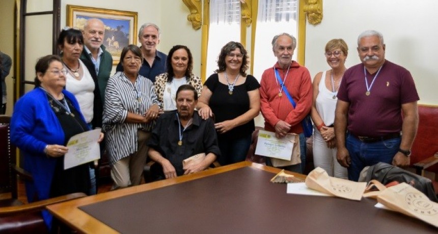 Chascomús: Javier Gastón reconoció a los trabajadores municipales que acceden a los beneficios jubilatorios