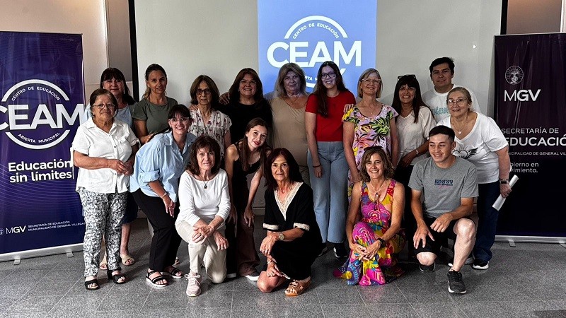 Gral. Villegas: El CEAM hizo entrega de diplomas de los cursos de idiomas 