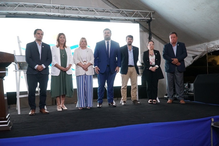 Colón (ER): El Municipio participó del 50° aniversario del Puente Internacional “General José Artigas”
